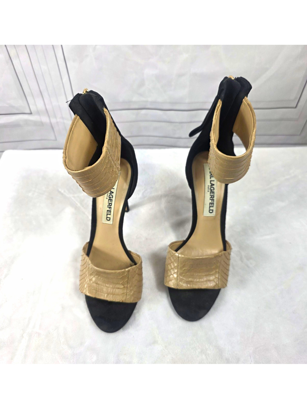 Karl Lagerfeld Beige/Black Faux Suede Snake Open Toe Strappy Heels Sz 6